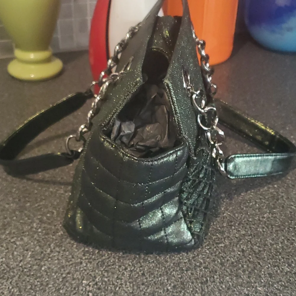 Chanel Bag - Picture 6 of 15